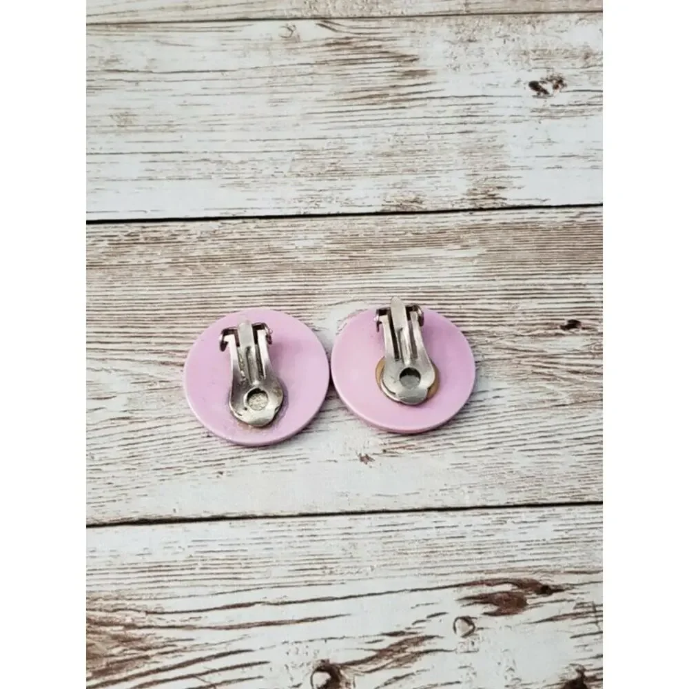 Vintage Clip On Earrings Light Purple & Cream Circle 1